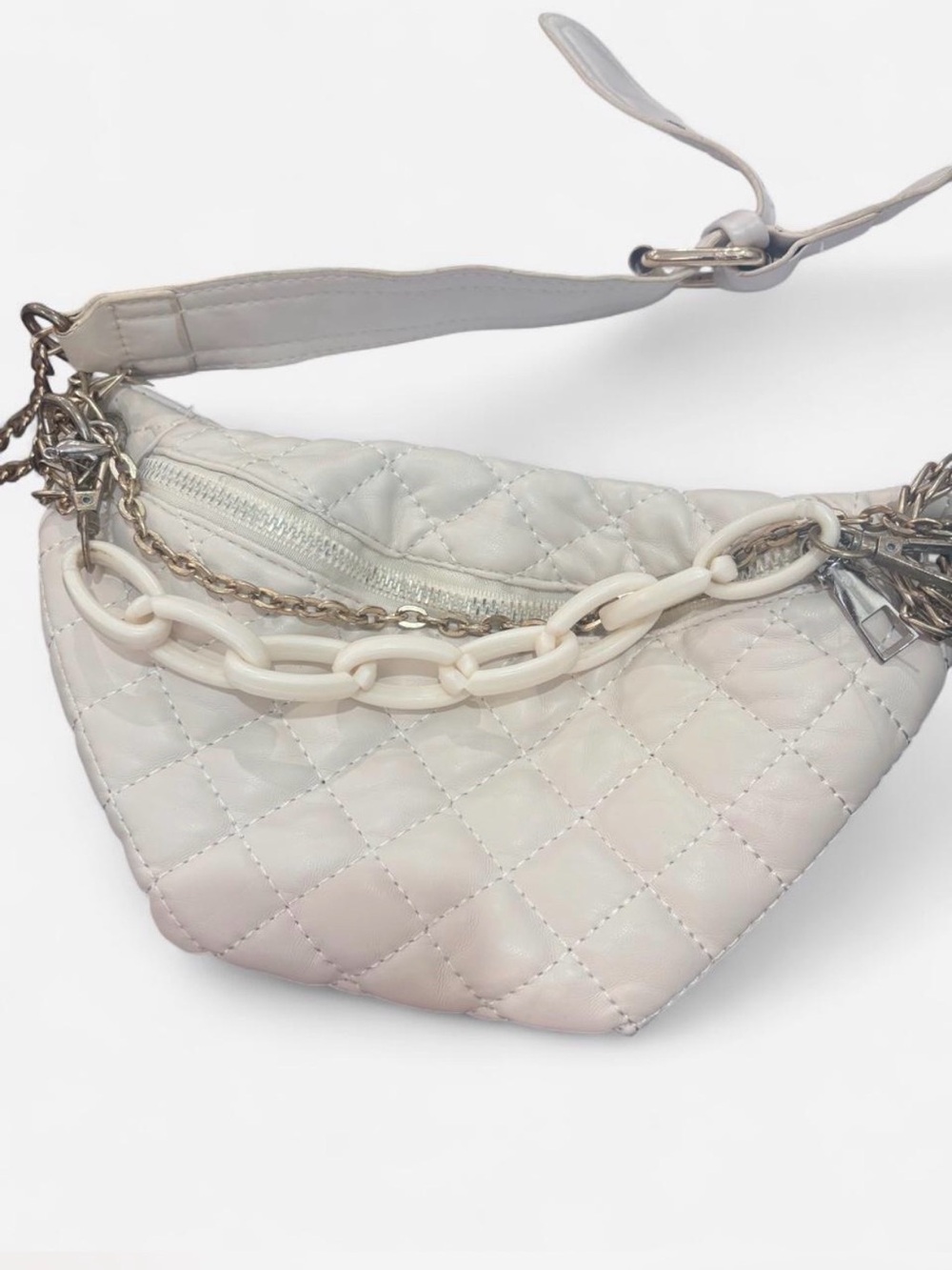 Quilted Cream Shoulder Satchel with Chain Accent
